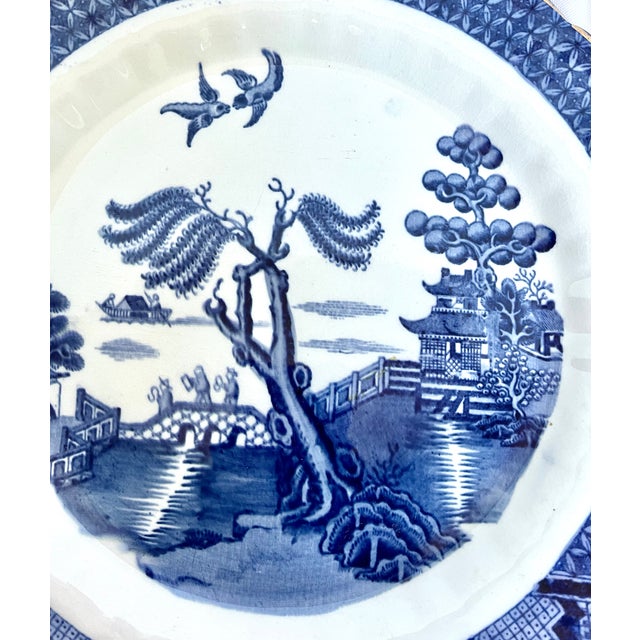 Mid 20th Century Mid 20th Century Booths England "Real Old Willow" Scalloped Dinner Plate For Sale - Image 5 of 14