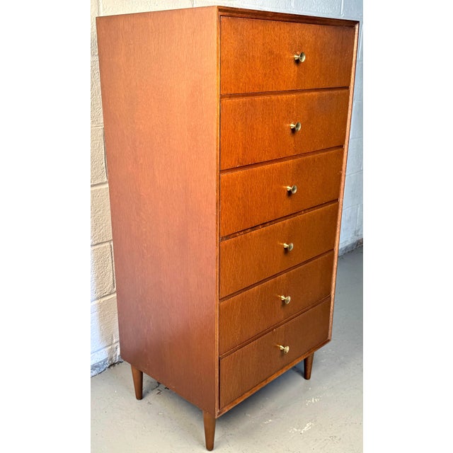 Mid-Century Modern Mid 20th Century Linen Chest For Sale - Image 3 of 7