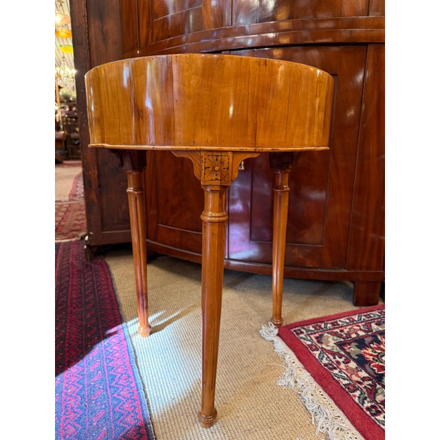 Louis XVI Side Table in Walnut, 1780s For Sale - Image 9 of 12