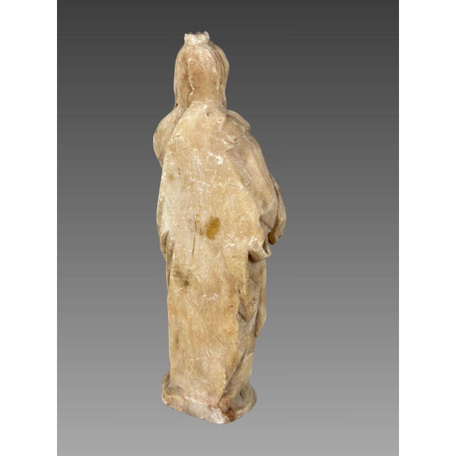 16th Century Flanders - Saint Anne, 16th century - Alabaster sculpture For Sale - Image 5 of 7