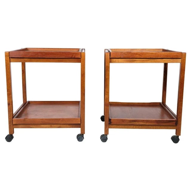 Roll Coffee Tables with Serving Tray in Walnut, 1960s, Set of 2 For Sale - Image 13 of 13