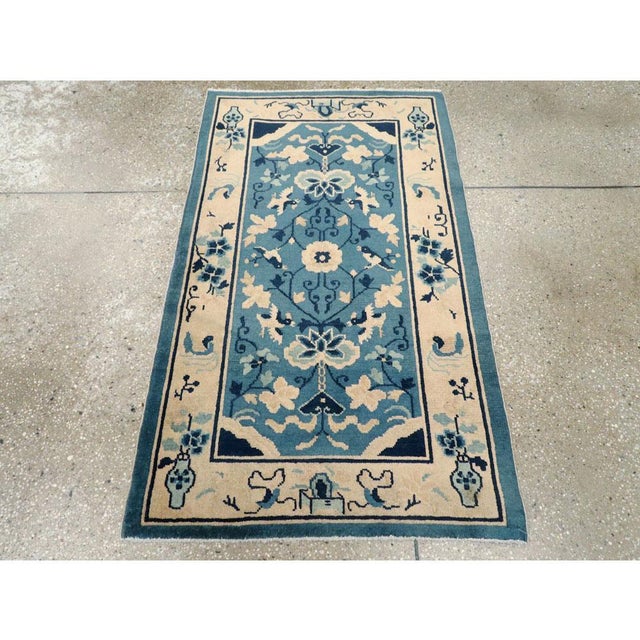 Galerie Shabab Collection Mid-20th Century Handmade Chinese Peking Throw Rug in Cream and Light Blue For Sale - Image 4 of 8