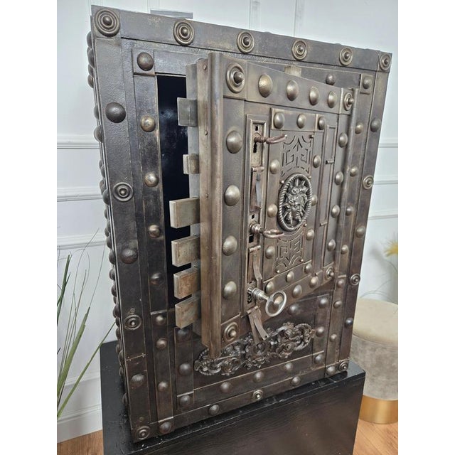 Antique 18th Century Italian Wrought Iron Hobnail Safe Box For Sale - Image 4 of 11