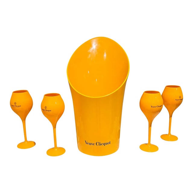 French Veuve Clicquot Orange Champagne Ice Bucket Four Glass Set For Sale