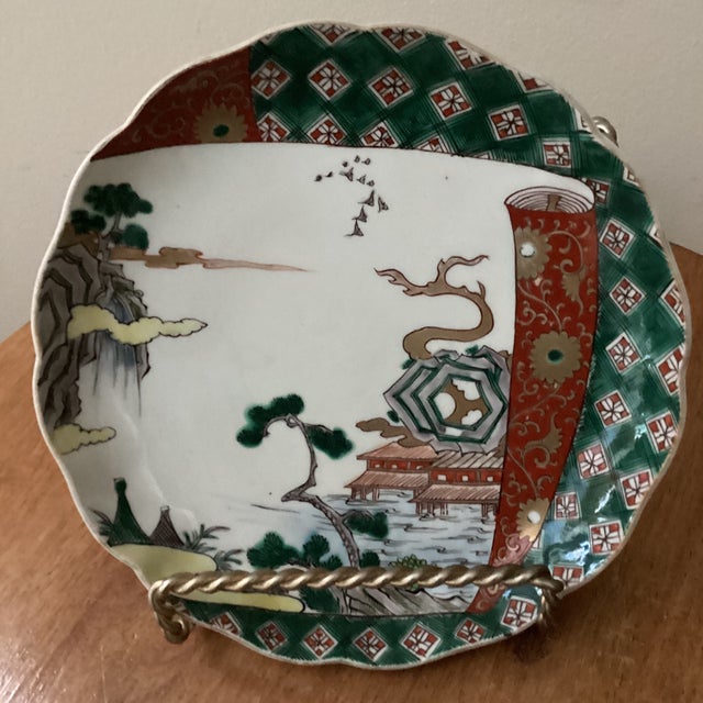 Antique Meiji Period Japanese Porcelain Imari Charger Overglazed Enamel For Sale - Image 11 of 12