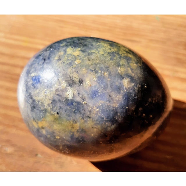 Italian Vintage Italian Blue Alabaster Egg For Sale - Image 3 of 6