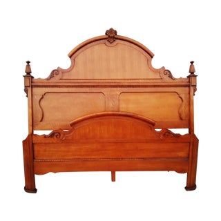 Lexington Commode Victorian Sampler King Bed For Sale