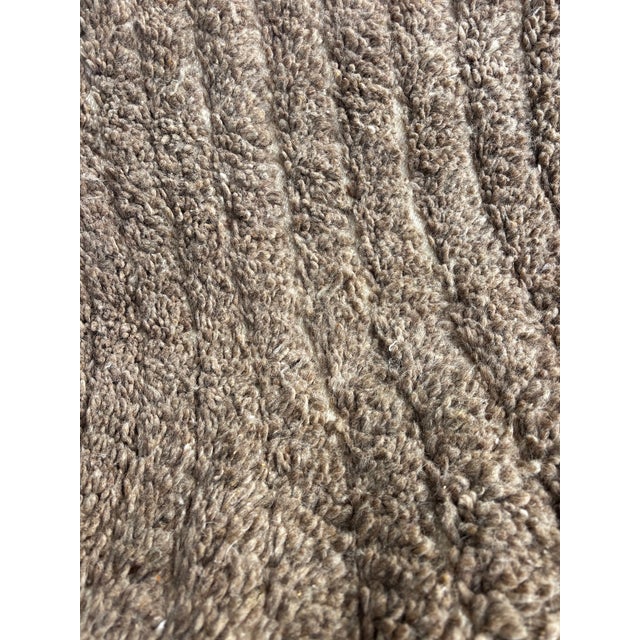 Moroccan Beni Ouarain Rug in Wool, 1990 For Sale - Image 6 of 11