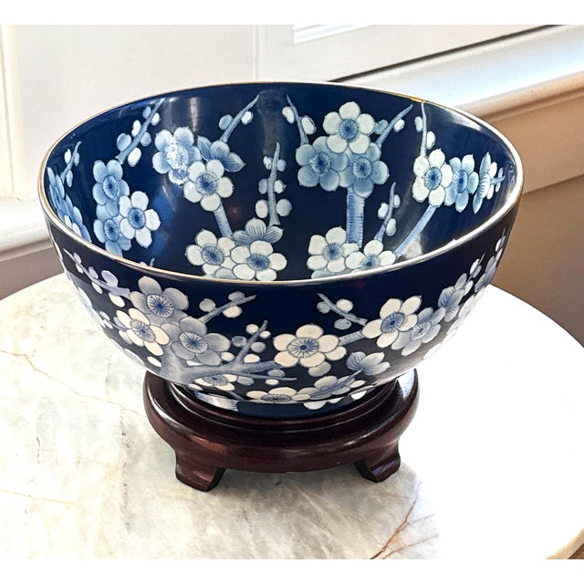 Vintage Hand‑Painted Macau Cobalt Floral Bowl on Stand — 10” A striking hand‑painted Macau porcelain bowl featuring a deep...