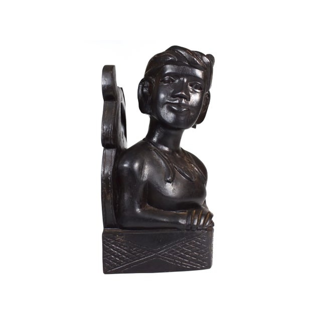 Vintage Early 20th Century Hand Carved Hardwood Pacific Islands Igorot Tribal Man & Woman Bust Bookends - Set of 2 For Sale - Image 4 of 13