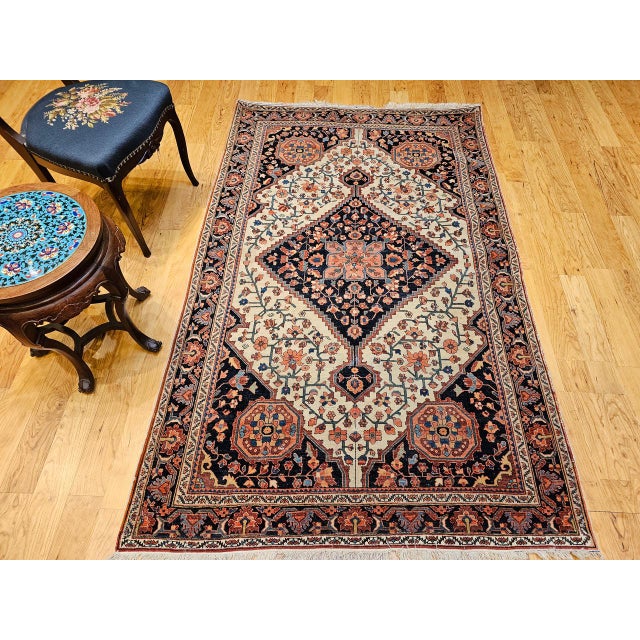 Ivory 19th Century Persian Farahan Sarouk Rug, Hand-Knotted Wool, Floral Medallion Pattern, Ivory & Blue, 5x7 For Sale - Image 8 of 17