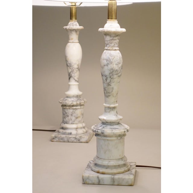 1960s 1960s Large Matched Pair Neo Classic Hollywood Regency Modern Carrara Marble Tuscan Column Style Table Lamps For Sale - Image 5 of 11