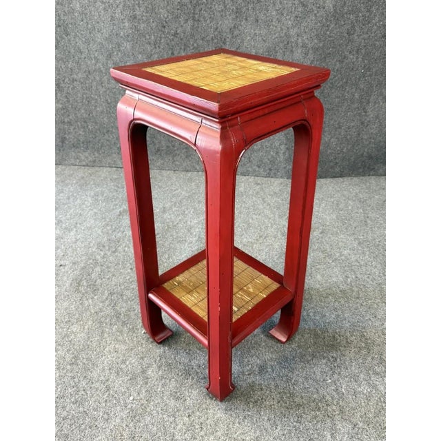 Traditional Late 20th Century Asian-Inspired Red Plant Stand With Rush Top For Sale - Image 3 of 11