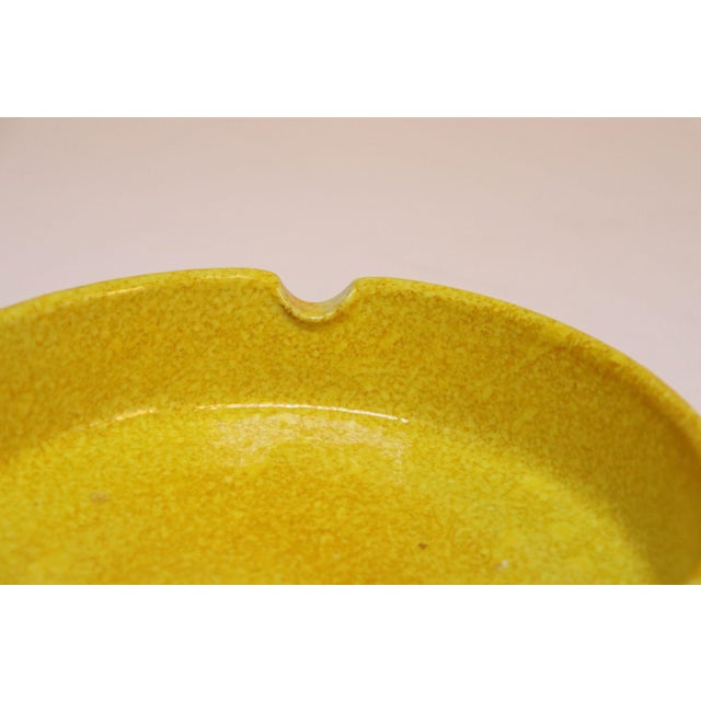 Yellow Italian Modernist Yellow Ceramic Ashtray by Raymor For Sale - Image 8 of 11