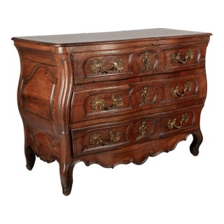 18th Century French Louis XV Bombé Commode For Sale