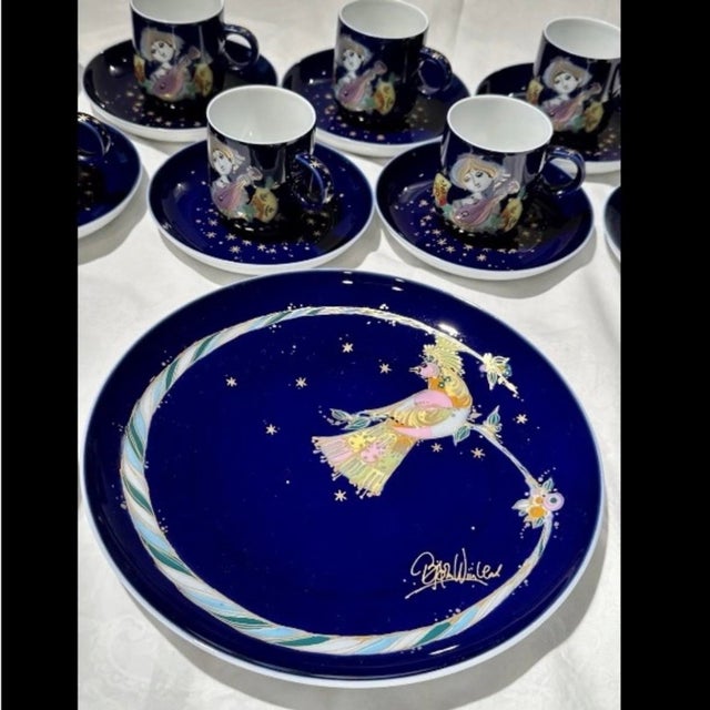 Vintage 1970s Rosenthal 1001 Nights Bjorn Wiinblad Demitasse Set Cups Saucers - Ser of 20 For Sale In Fayetteville, AR - Image 6 of 12