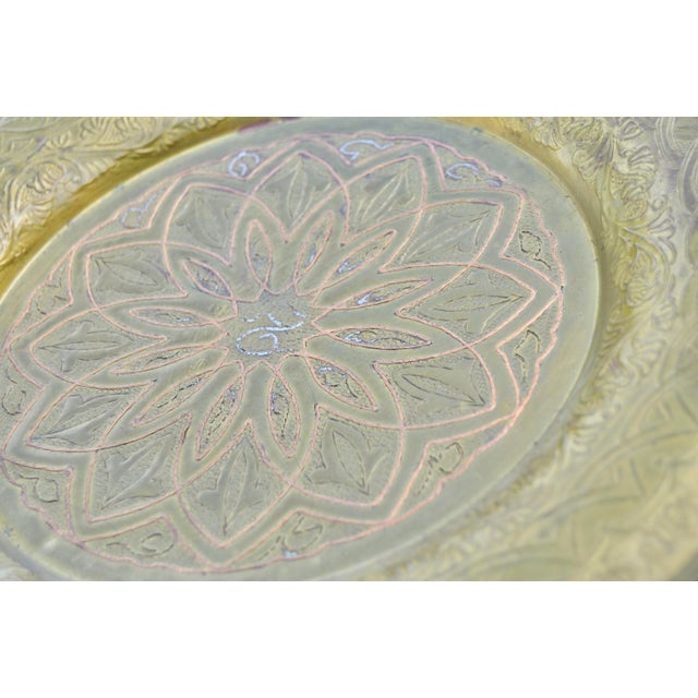 Metal Early 20th Century Hand-Engraved Brass Tray With Copper Floral Motif For Sale - Image 7 of 8