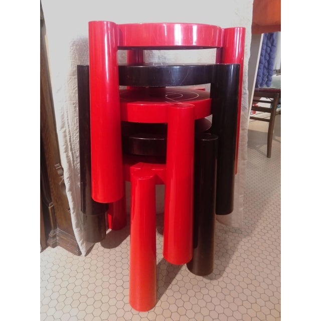 Mid-Century Modern Stools in Red and Black from Kartell, Set of 5 For Sale - Image 3 of 13