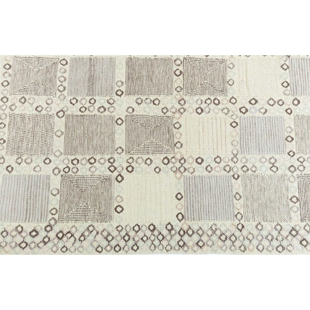 Oversized Swedish Design Flat-Weave Rug in Natural Wool by Doris Leslie Blau For Sale In New York - Image 6 of 8