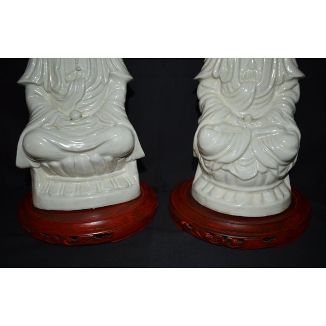 White Pair Antique Chinese Blanc De Chine Porcelain Guanyin Statues Dehua Figures For Sale - Image 8 of 18