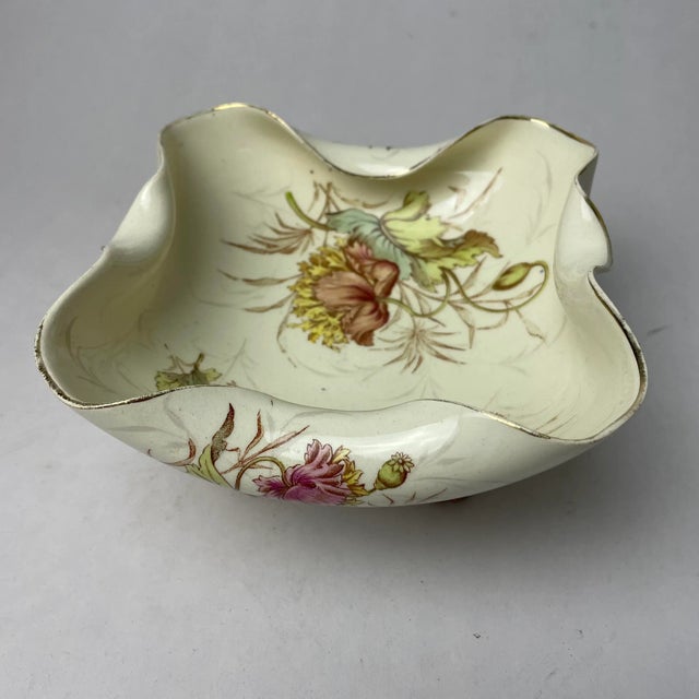 Beautiful shape piece earthenware Luneville-Manufacture Pavot This piece has an attribution mark, I am sure that it is...