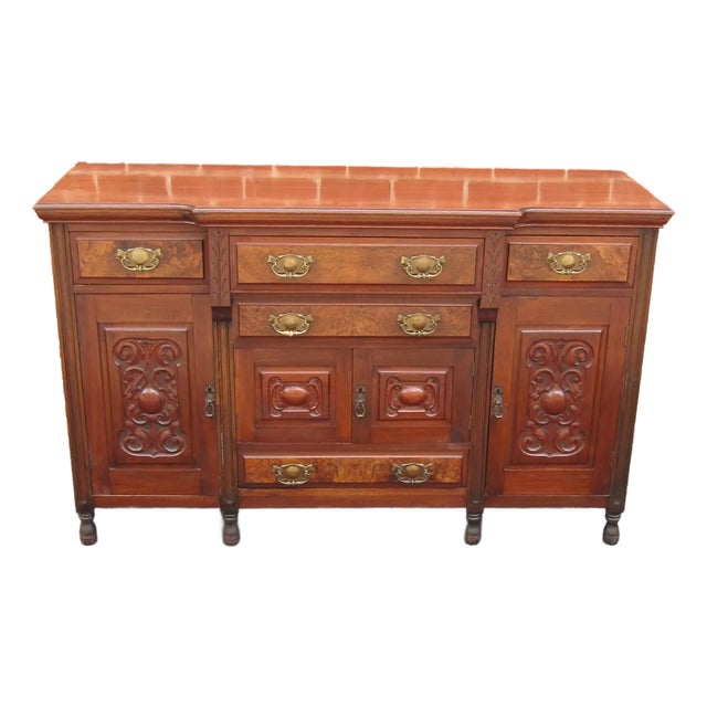 English 1900s Art Nouveau American Red Walnut and Burl Walnut Sideboard Buffet For Sale