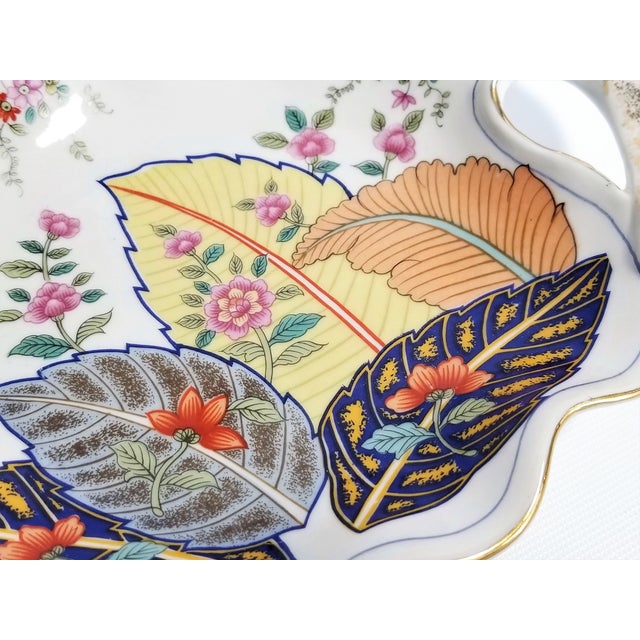 Trays Pair Chinese Tobacco Leaf Porcelain For Sale - Image 9 of 12