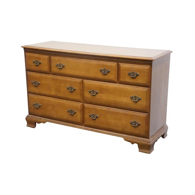 BASSETT FURNITURE Solid Hard Rock Maple Colonial Early American 56" Double Dresser 229-01-237 35" High 56.5" Wide 19.5"...