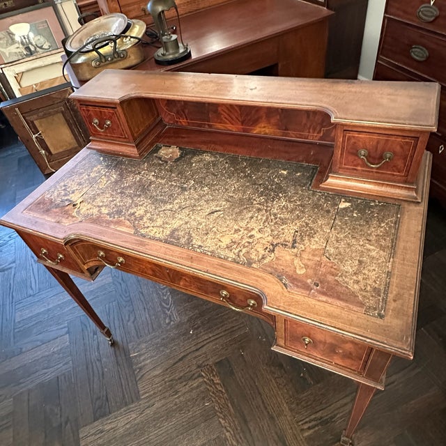 Traditional Antique Edwardian Carlton House Desk in Tiger Maple For Sale - Image 3 of 12