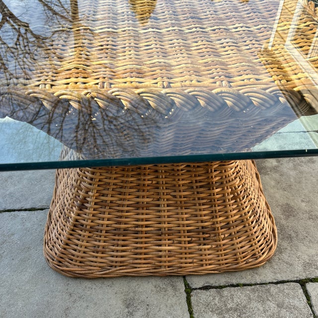 Mid-Century Modern 1970s Wicker McGuire Style Hour Glass Coffee Table For Sale - Image 3 of 5