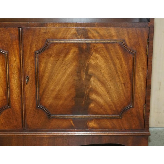 Flamed Hardwood Dwarf Waterfall Open Bookcases, 1950, Set of 2 For Sale - Image 11 of 18