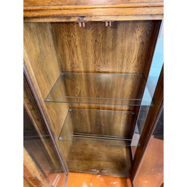 1970s Martinsville Credenza & Lighted Cabinet: Mid-Century American + Hollywood Regency For Sale - Image 18 of 18