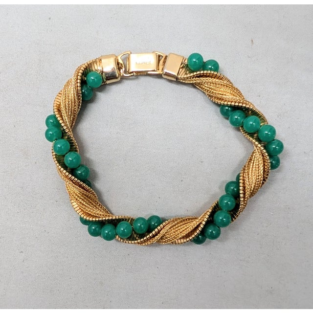 Vintage 1960s Signed Napier Goldtone Faux-Jade Beaded Twisted Bracelet For Sale In Philadelphia - Image 6 of 8