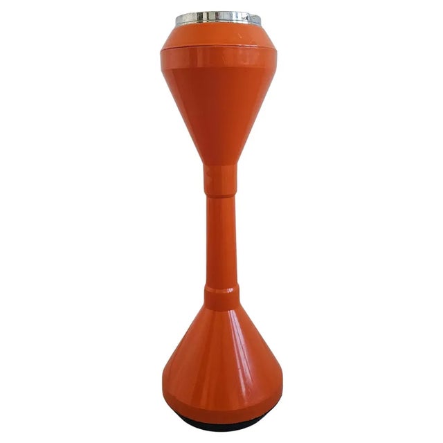 Space Age Patio Ashtray in Orange Plastic, Italy, 1970s For Sale - Image 9 of 9