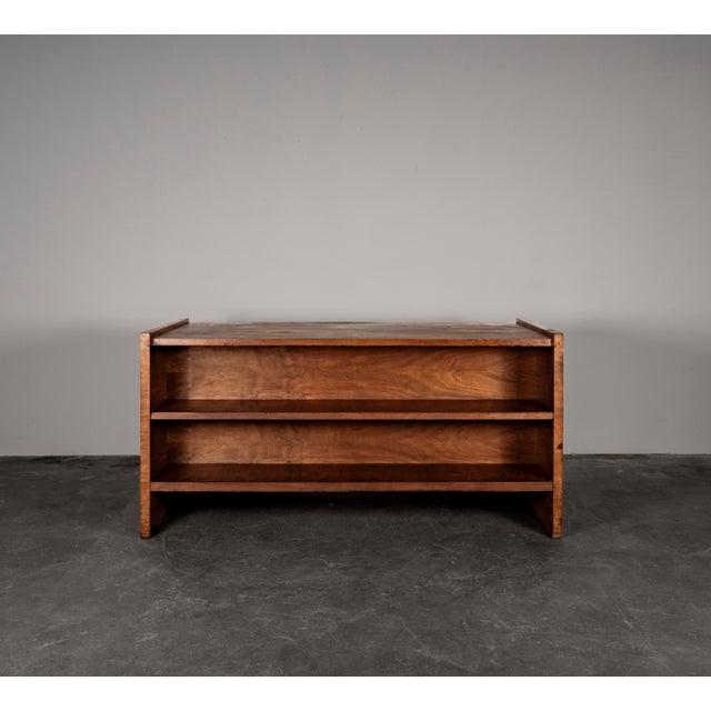 Bauhaus Art Deco Desk in Walnut by Bruno Paul for Veb Deutsche Werkstätten Hellerau, 1930s For Sale - Image 3 of 18