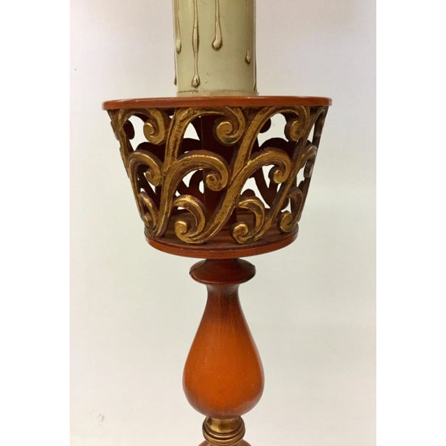 1940s 1940s Tall Hollywood Regency Deep Coral & Gold Table Lamp For Sale - Image 5 of 13