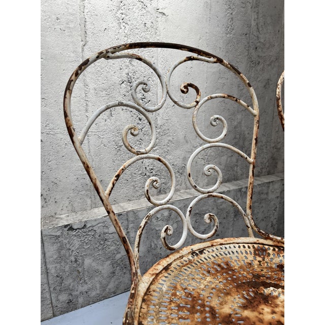 Metal Antique Chippy Paint and Rusty Metal Garden Chairs, 1920s, Set of 4 For Sale - Image 7 of 8