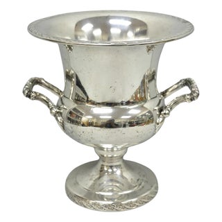 Vintage Wm Rogers "Spring Flower" Silver Plated Champagne Chiller Bar Ice Bucket For Sale