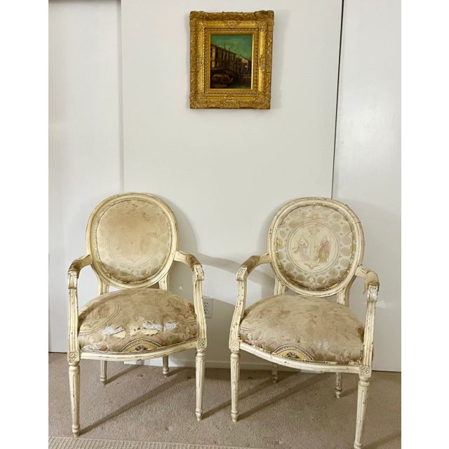 White 1980s Set of 2 Armchairs in the Style of Louis XVI For Sale - Image 8 of 9