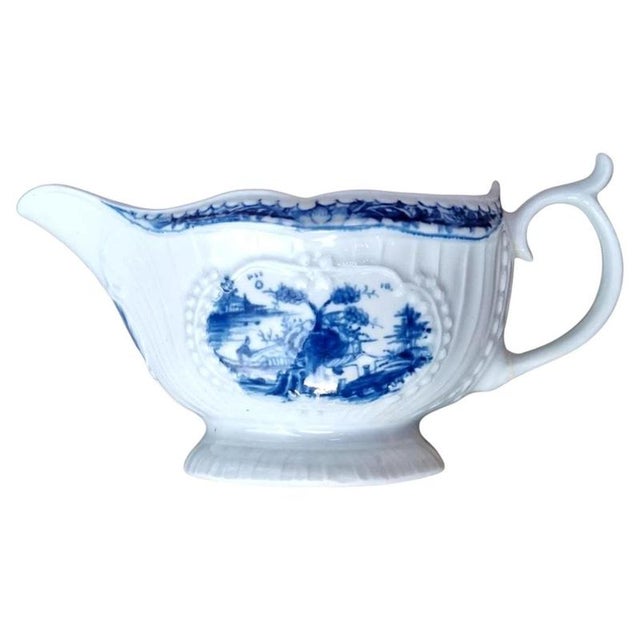 Antique First Period Porcelain Sauce Boat from Dr Wall Worcester, 1760 For Sale - Image 11 of 11