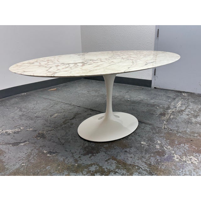 Mid-Century Modern Eero Saarinen for Knoll 50th Anniversary Marble Tulip Dining Table For Sale - Image 3 of 12