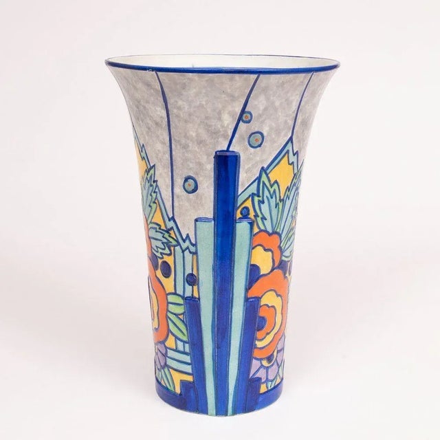H: 30.5cm w: 20.1cm d: 20.1cm a large hand-painted vase by thomas forester and sons from the phoenix range.