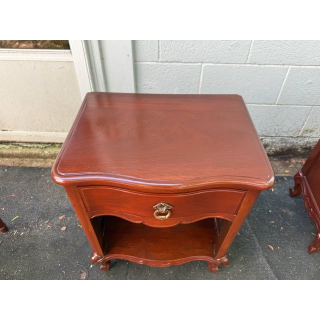 Late 20th Century Pair of French Provincial 1 Drawer Nightstands For Sale - Image 13 of 18
