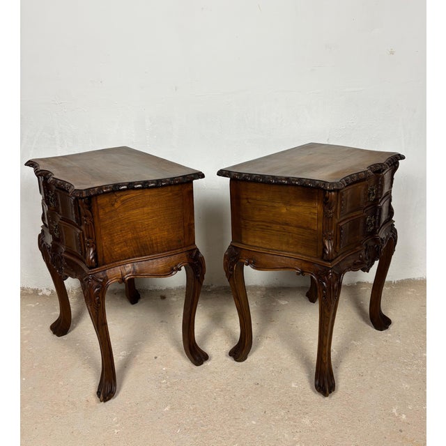 Pair of Spanish Carved Louis XV Style Bedside Tables in Oak, 20th Century For Sale - Image 12 of 16