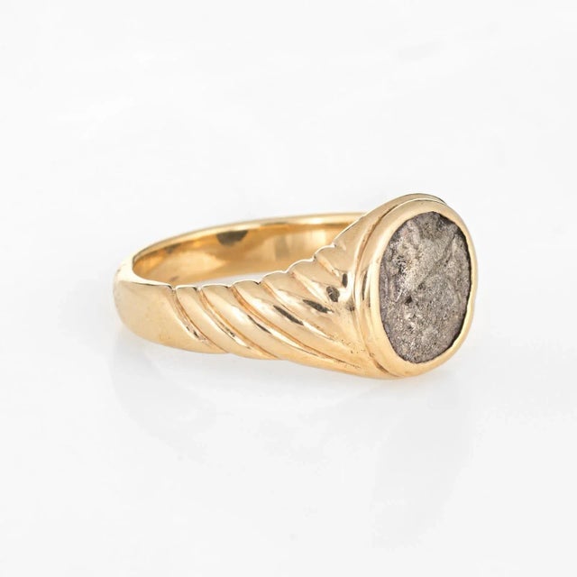 Modern Vintage Bulgari Ancient Coin Ring Monete 18k Yellow Gold Jewellery Jewellery size 5.75 For Sale - Image 3 of 7