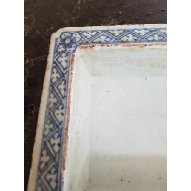 Classic Chinese porcelain narcissus container in blue and white porcelain.