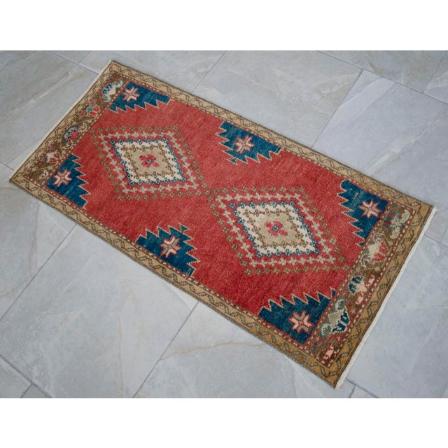 1970s Distressed Low Pile Turkish Petite Rug Hand Knotted Entry Mat - 20'' X 41'' For Sale - Image 4 of 10