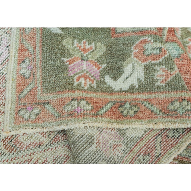 Turkish Vintage Rug 5'1" x 10'11" #20654 For Sale In Houston - Image 6 of 8