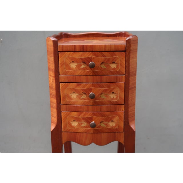 French rosewood occasionnal table from the middle of the XXth century Can also be used as bedside table, nightstand, plant...
