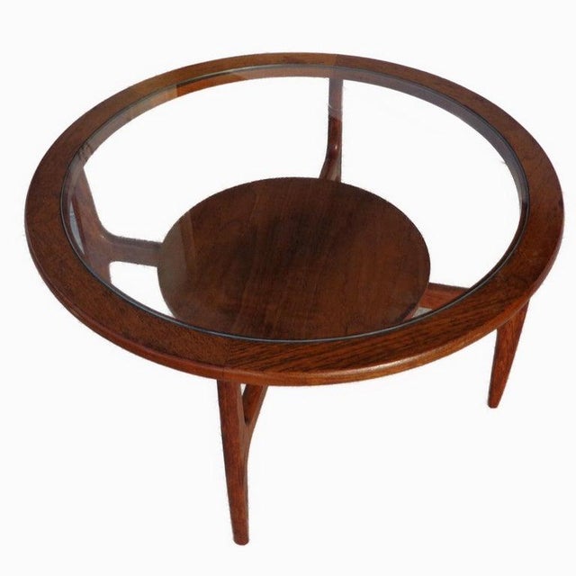 Mid-Century Modern Mid 20th Century Mid Century 2-Tier Coffee Table For Sale - Image 3 of 6